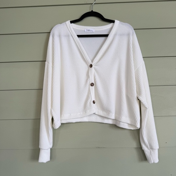 Charlotte Avery Sweaters - White textured Button-Up Cardigan